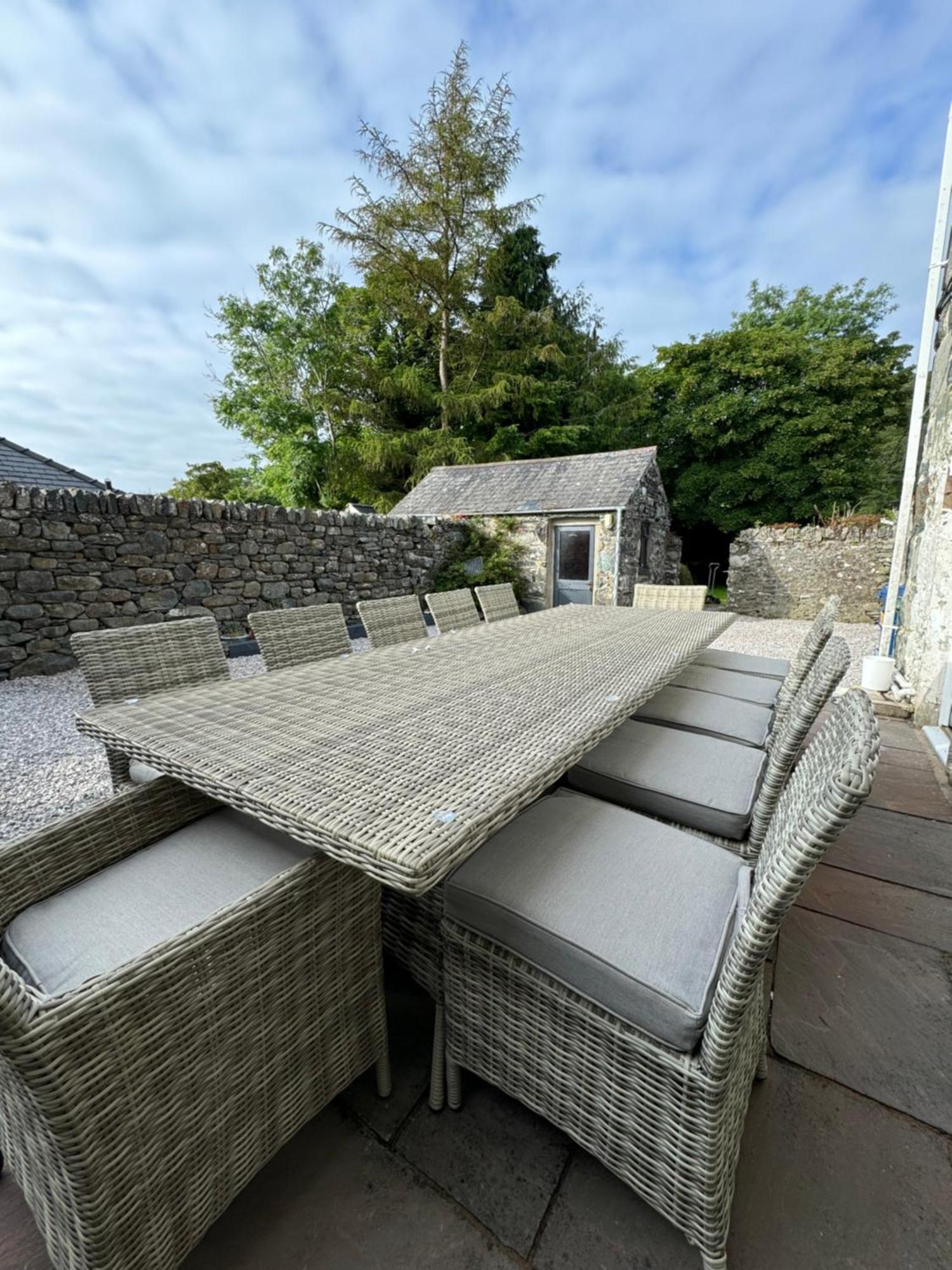 Cae Nest Hall Holiday home